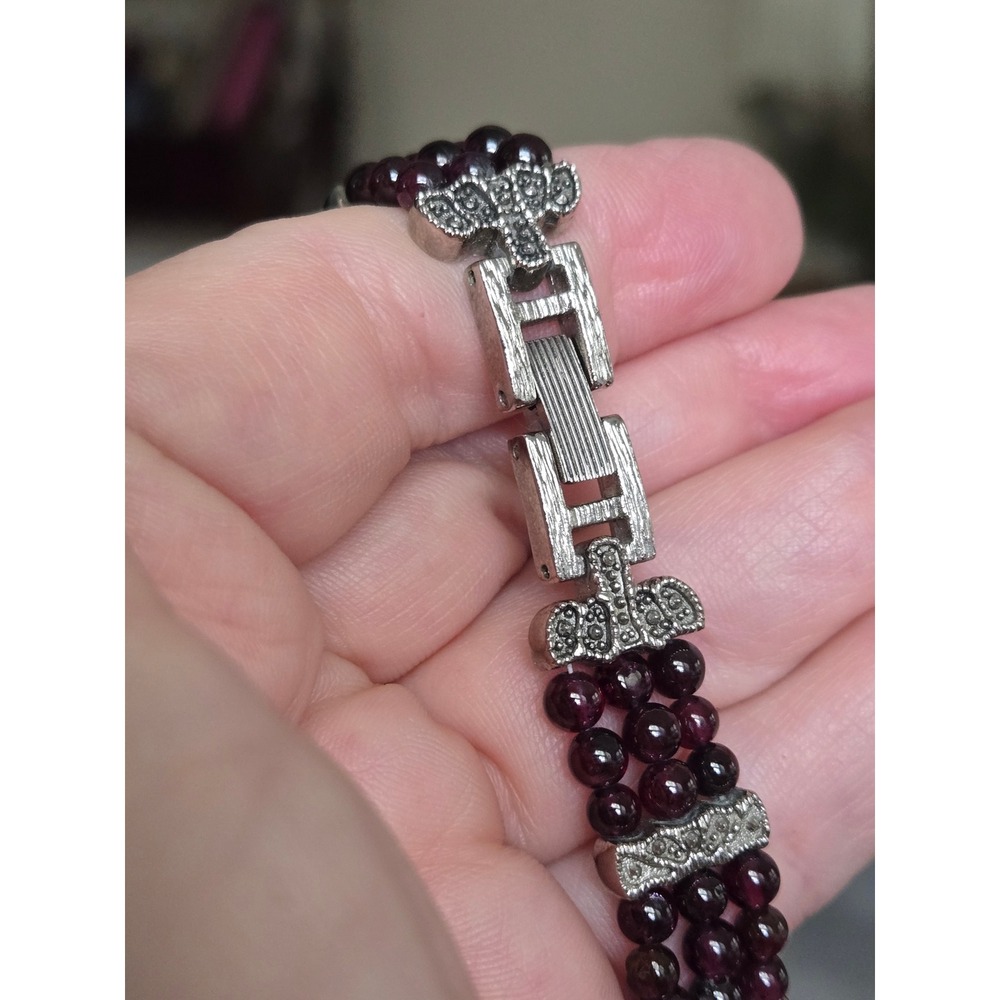 Natural Garnet Bead Bracelet 3 Strand Burgundy Silver Tone Accents Box Clasp 7in - Picture 3 of 4